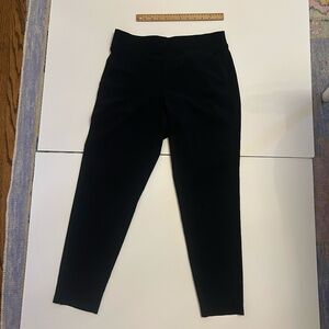 Athleta Brooklyn Ankle Pant Size 6 Black.